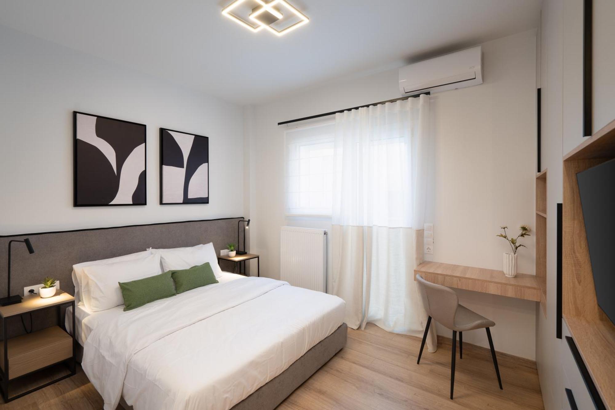 Luxury Apartment Next To The National Museum Athens Exterior photo